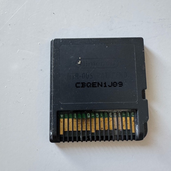 Nintendo DS Ben 10 Alien Force Game - Black and Blue - Picture 3 of 3